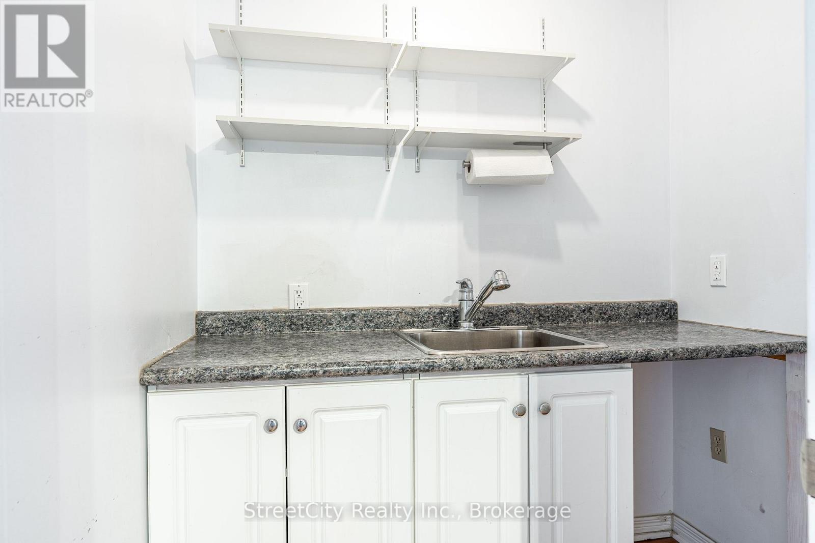 19 Waterloo Street S, Stratford, Ontario  N5A 4A5 - Photo 19 - X12390681