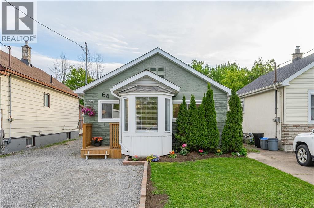 64 Churchill Street, St. Catharines, Ontario  L2S 2P5 - Photo 1 - 40767694