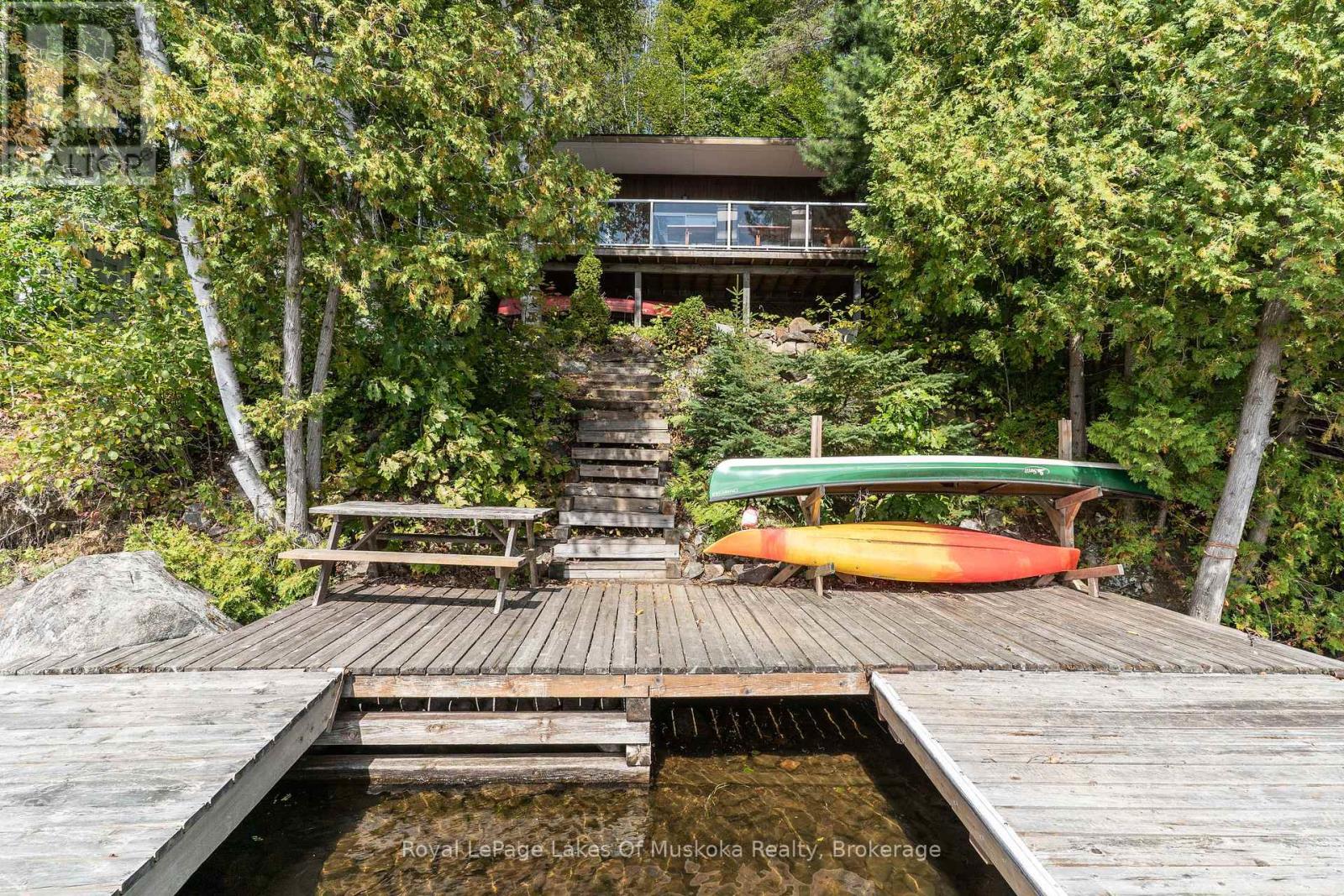 1392 CRUMBY LAKE DRIVE, Algonquin Highlands, Ontario