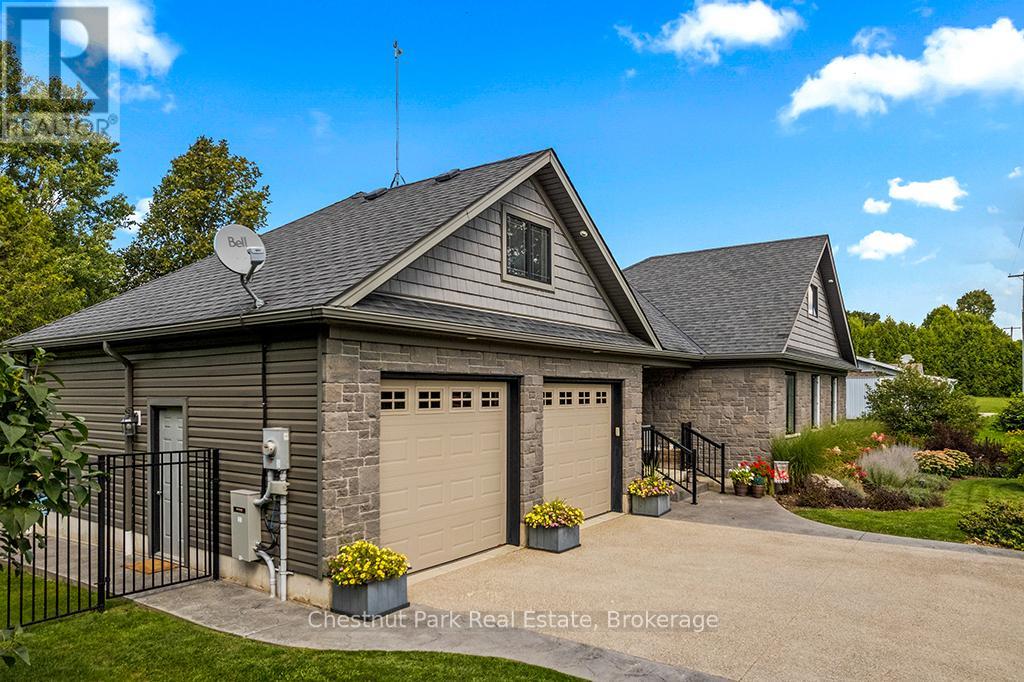 683177 Chatsworth Road 24, Chatsworth, Ontario  N0H 2V0 - Photo 33 - X12391201