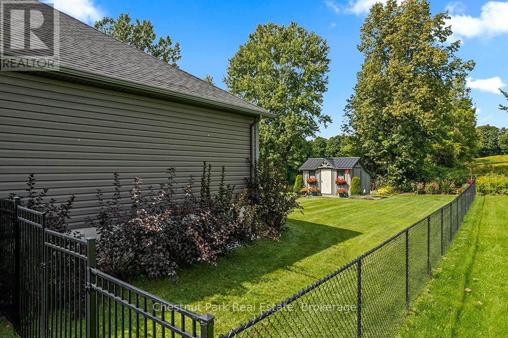 683177 Chatsworth Road 24, Chatsworth, Ontario  N0H 2V0 - Photo 36 - X12391201