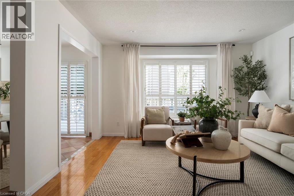 3932 Regatta Court, Mississauga, Ontario  L5M 6L9 - Photo 11 - 40767816