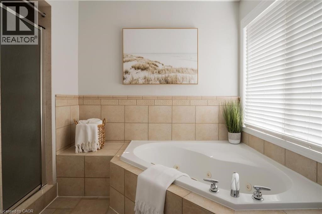 3932 Regatta Court, Mississauga, Ontario  L5M 6L9 - Photo 30 - 40767816