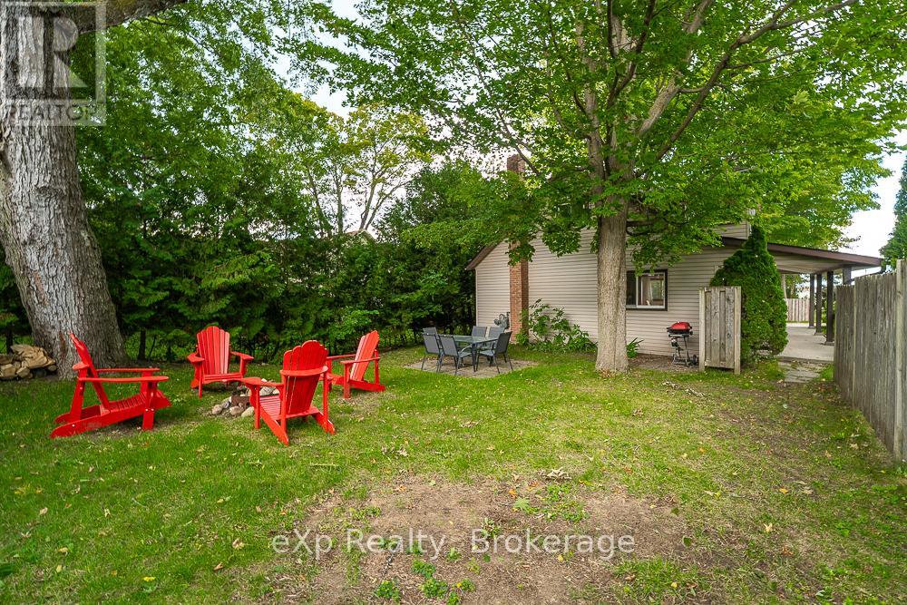 212 Green Street, Saugeen Shores, Ontario  N0H 2C0 - Photo 34 - X12391568