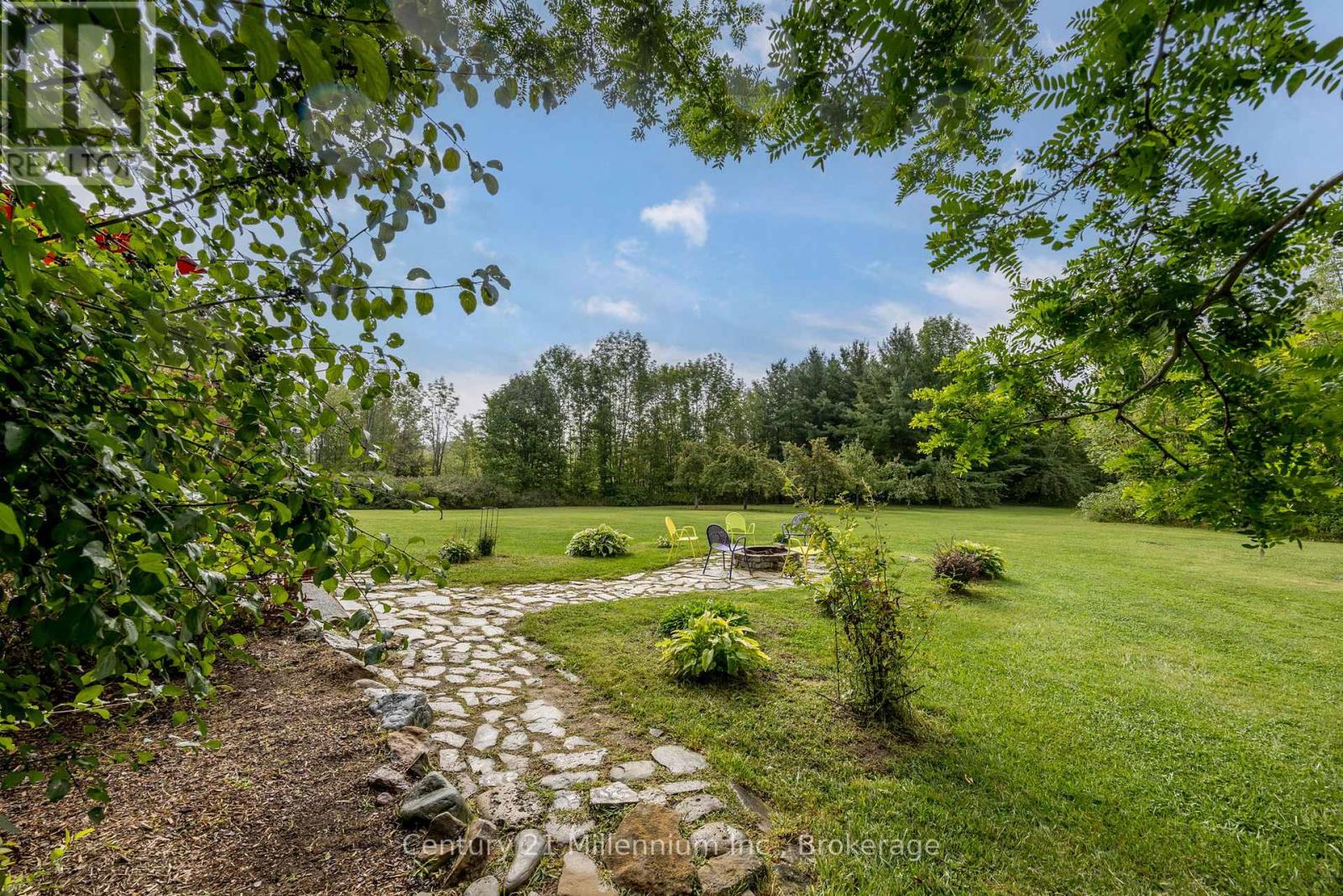 265716 25th Side Road, Meaford, Ontario  N4L 1W5 - Photo 36 - X12392059
