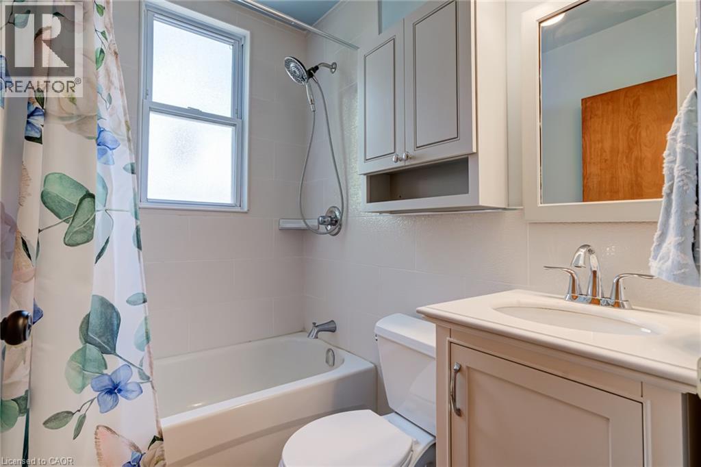90 Arcade Crescent, Hamilton, Ontario  L9C 3J2 - Photo 12 - 40768018