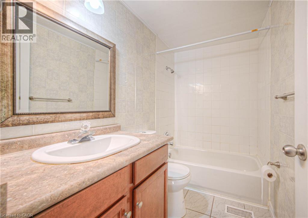 119 Kingswood Drive, Kitchener, Ontario  N2E 1B2 - Photo 16 - 40766231