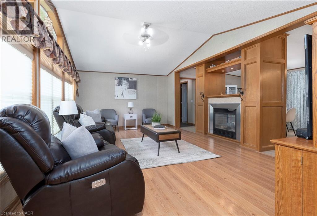 1161 4th Concession Road W, Flamborough, Ontario  L8B 0X3 - Photo 5 - 40768038