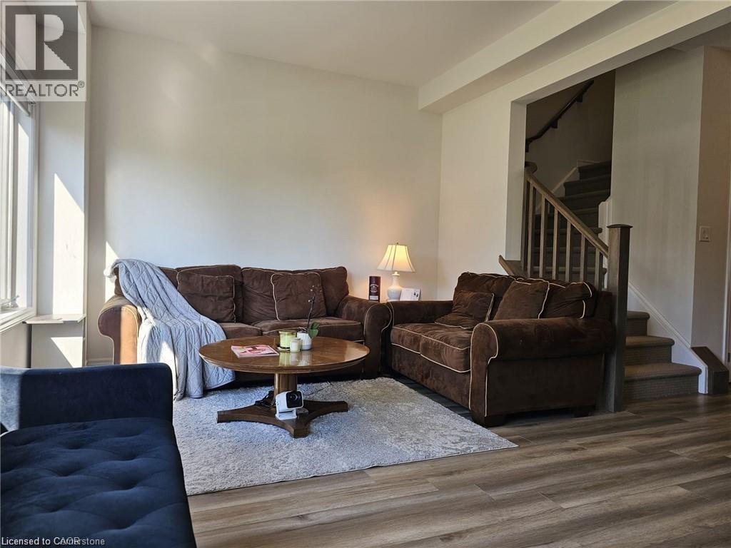 290 Equestrian Way Unit# 58, Cambridge, Ontario  N3E 0E7 - Photo 8 - 40765534