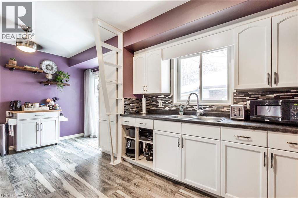 425 Henry Street, Woodstock, Ontario  N4S 1X2 - Photo 8 - 40768191