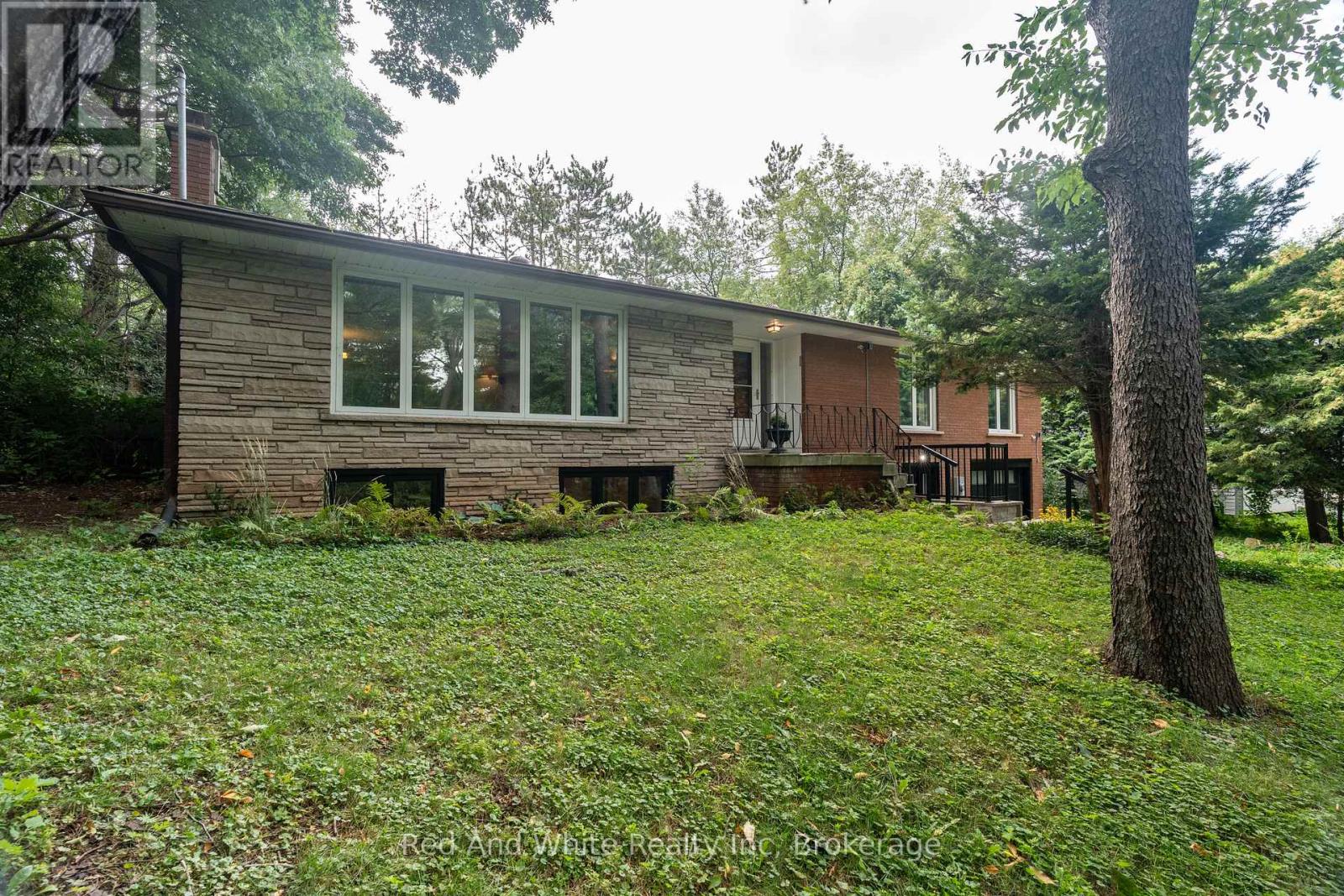346 JERSEYVILLE ROAD W, Hamilton, Ontario