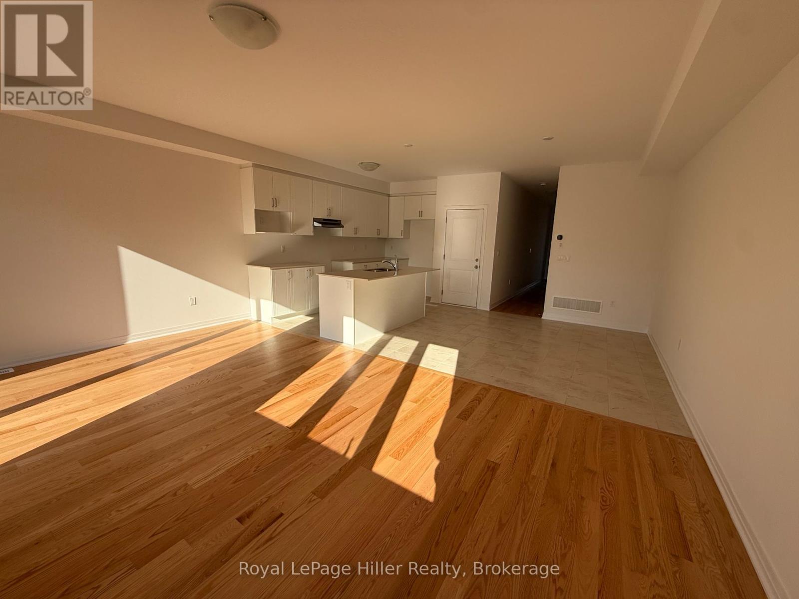 6 Poett Avenue, Stratford, Ontario  N5A 0M2 - Photo 6 - X12393333