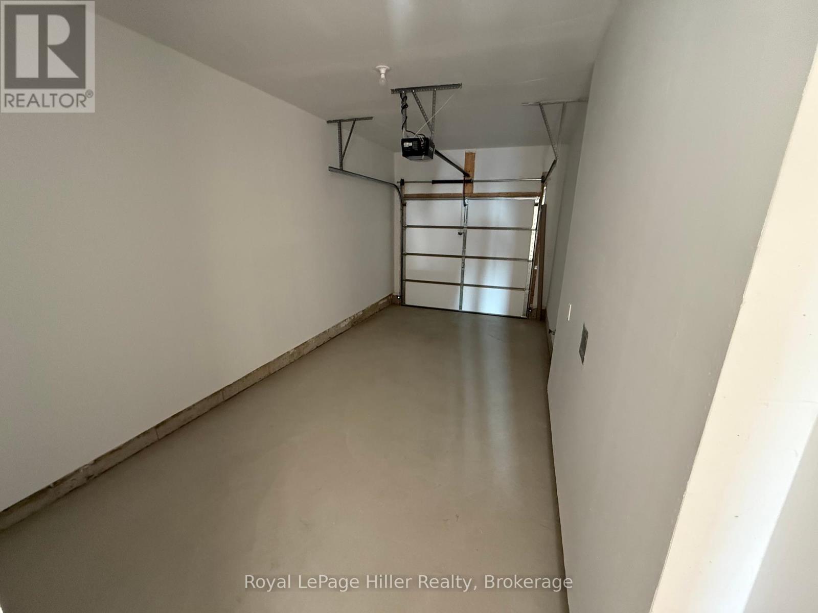 6 Poett Avenue, Stratford, Ontario  N5A 0M2 - Photo 8 - X12393333