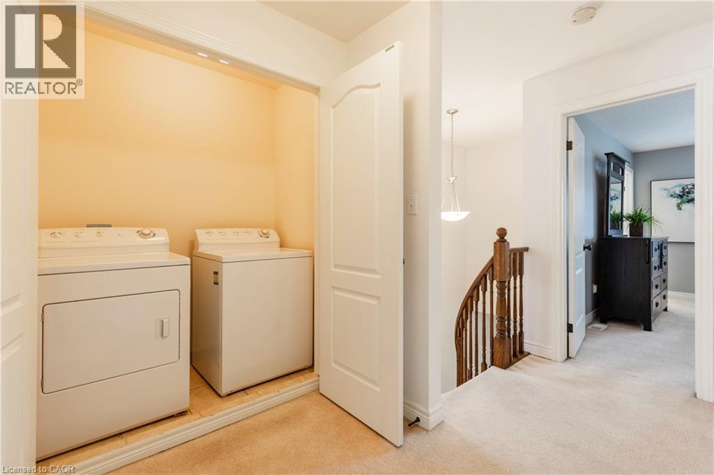 56 Marina Point Crescent, Hamilton, Ontario  L8E 0E4 - Photo 29 - 40767216