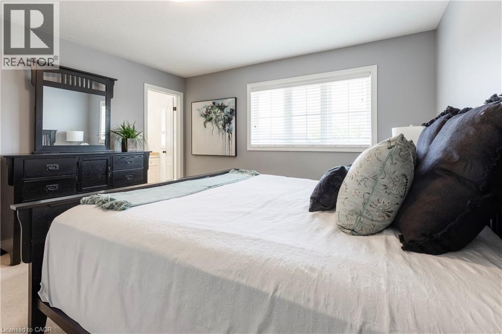 56 Marina Point Crescent, Hamilton, Ontario  L8E 0E4 - Photo 43 - 40767216