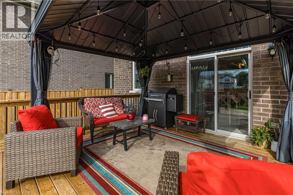 38 Oriole Crescent, Port Colborne, Ontario  L3K 6E2 - Photo 4 - 40767771