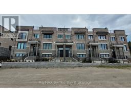 9 JULIA CIRCLE, Wasaga Beach, Ontario