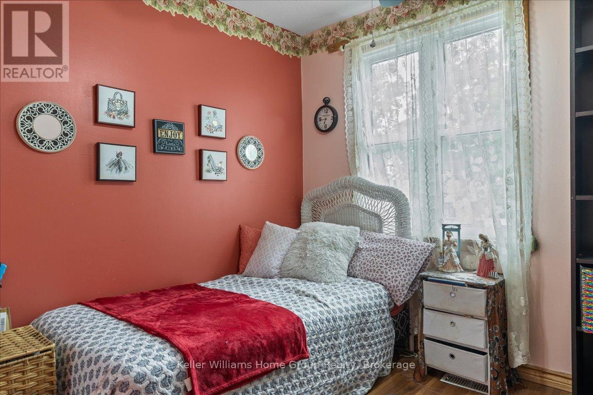 48 Haddington Street, Cambridge, Ontario  N1R 3P9 - Photo 15 - X12396292