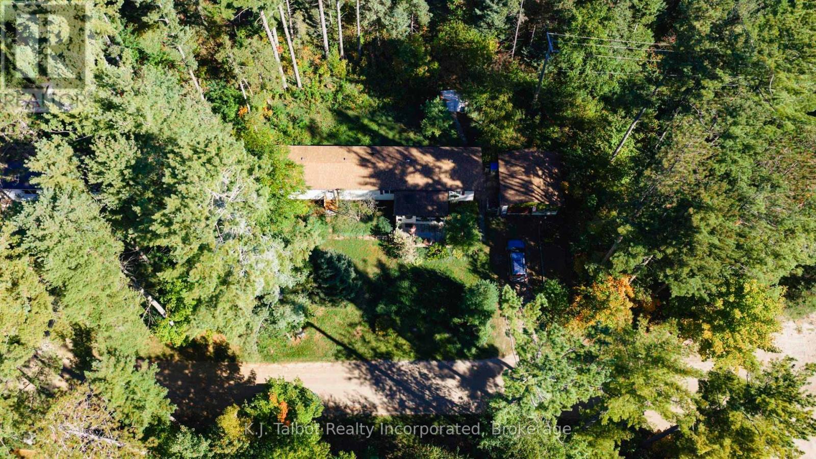 213 Chestnut Drive Drive S, Central Huron, Ontario  N0M 1G0 - Photo 33 - X12397405