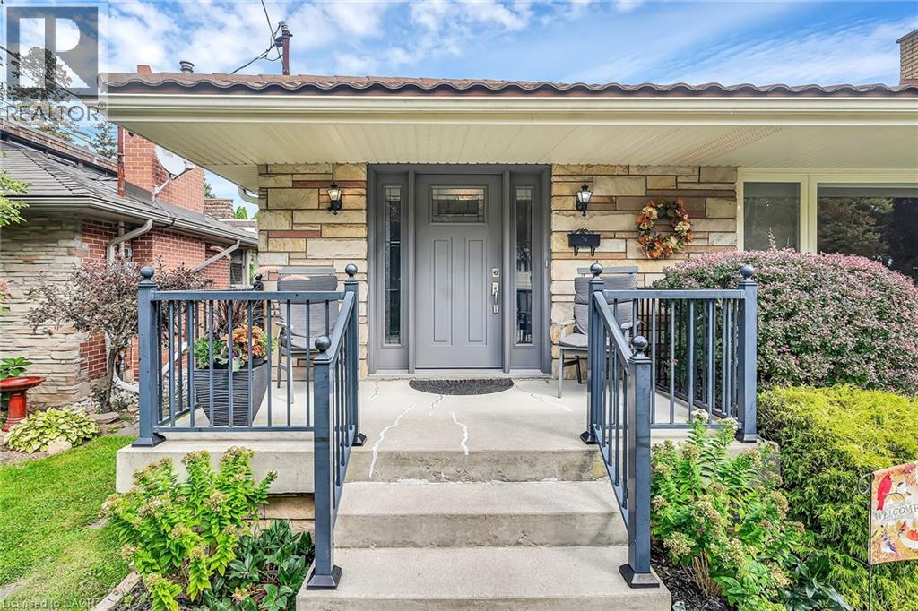 103 Bertram Drive, Dundas, Ontario  L9H 4T8 - Photo 6 - 40767663