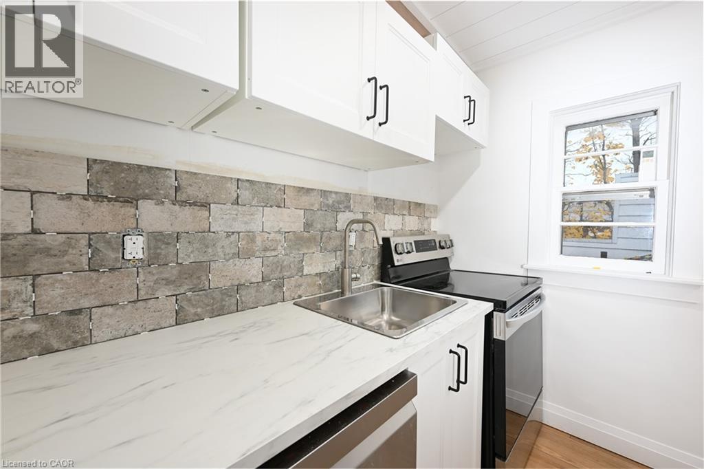4968 King Street, Beamsville, Ontario  L3J 0R5 - Photo 14 - 40768501
