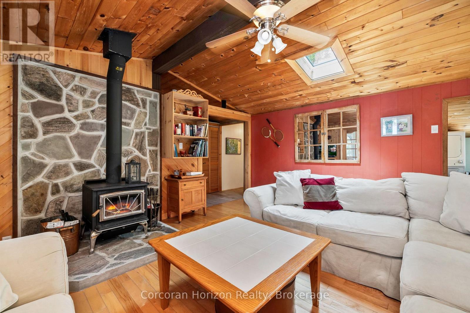 162 Winding Way, Georgian Bay, Ontario  L0K 1S0 - Photo 16 - X12399470