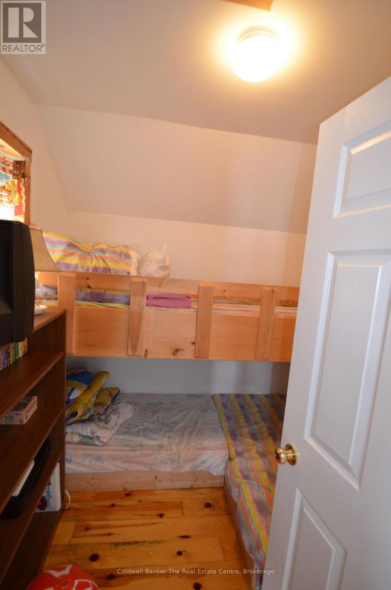 10835 Raven - West Shore Way, Algonquin Highlands, Ontario  P0A 1E0 - Photo 21 - X12399994