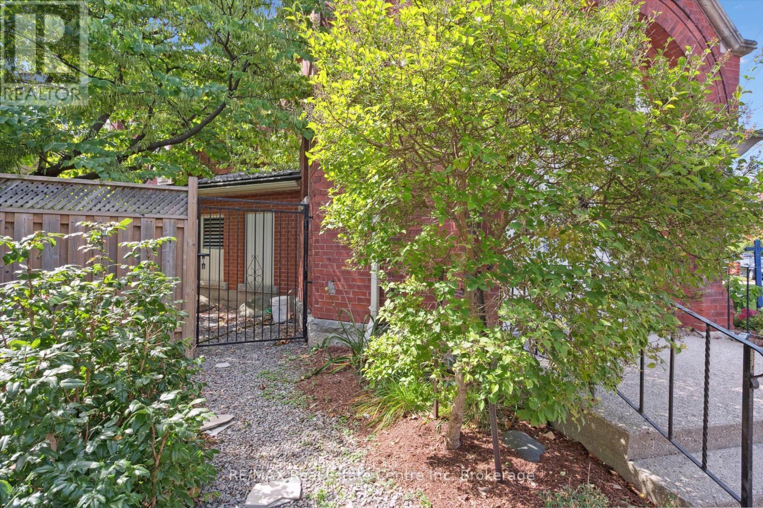 204 - 200 Woolwich Street, Guelph, Ontario  N1H 3V7 - Photo 19 - X12400233