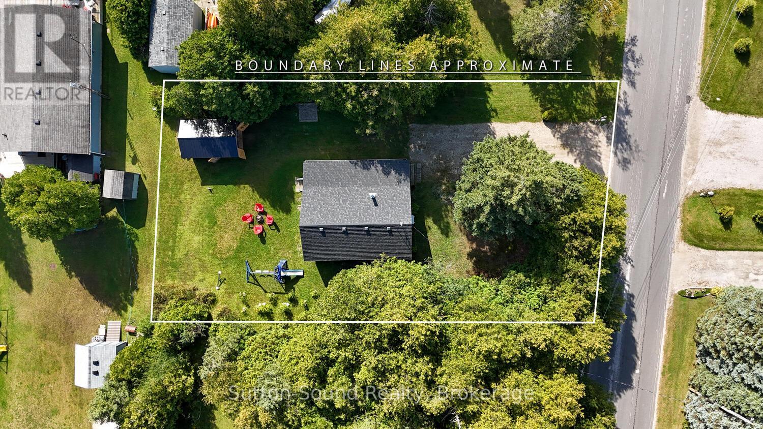 871 Pike Bay Road, Northern Bruce Peninsula, Ontario  N0H 2T0 - Photo 4 - X12400301