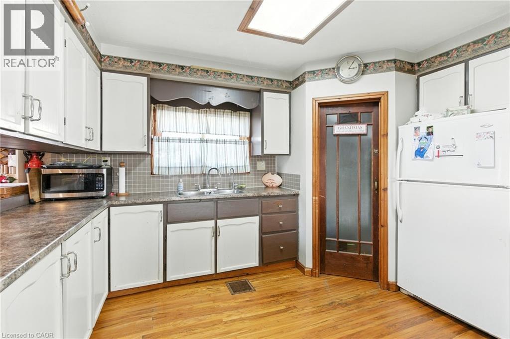 11 Main Street E, Fisherville, Ontario  N0A 1G0 - Photo 16 - 40769045