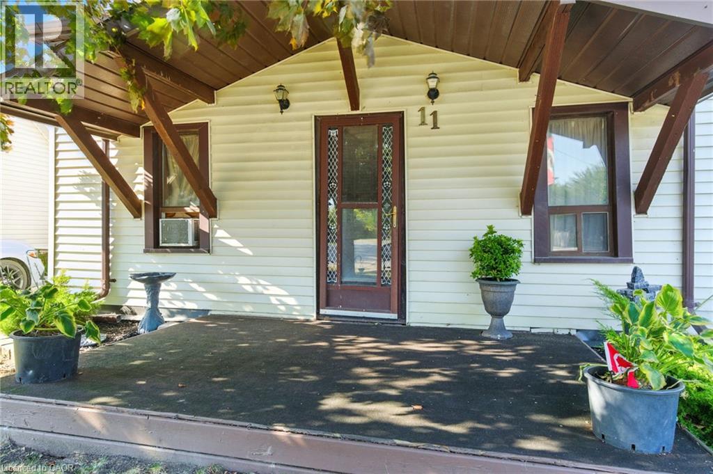 11 Main Street E, Fisherville, Ontario  N0A 1G0 - Photo 4 - 40769045