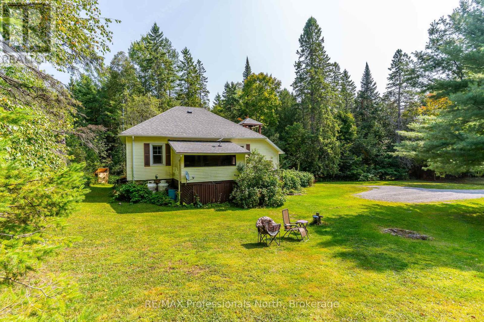 9357 Highway 118 Highway, Minden Hills, Ontario  K0M 2K0 - Photo 27 - X12400827