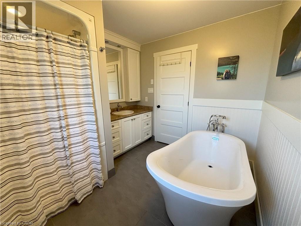 22 Gordon Road, Tiny, Ontario  L0L 2T0 - Photo 13 - 40768486