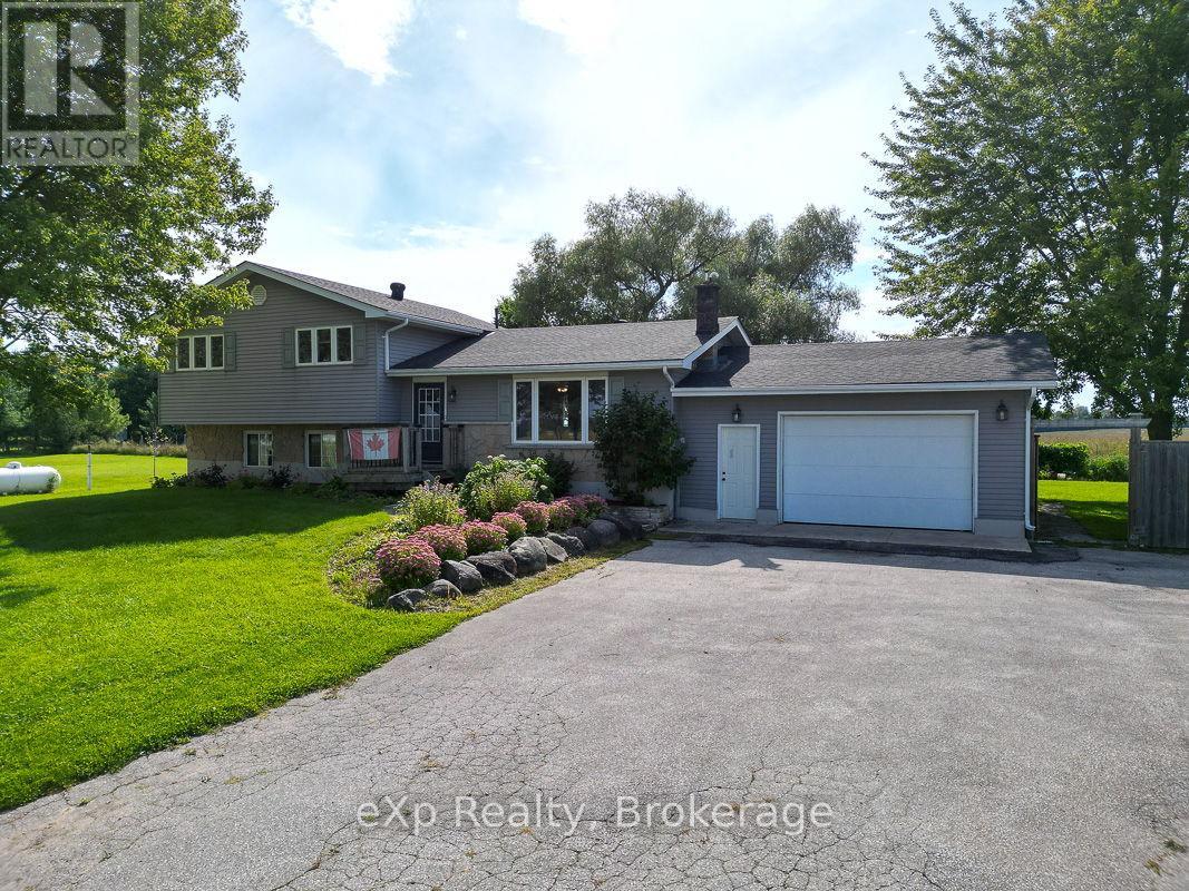 3595 Bruce Road 3, Saugeen Shores, Ontario  N0G 2N0 - Photo 1 - X12401099