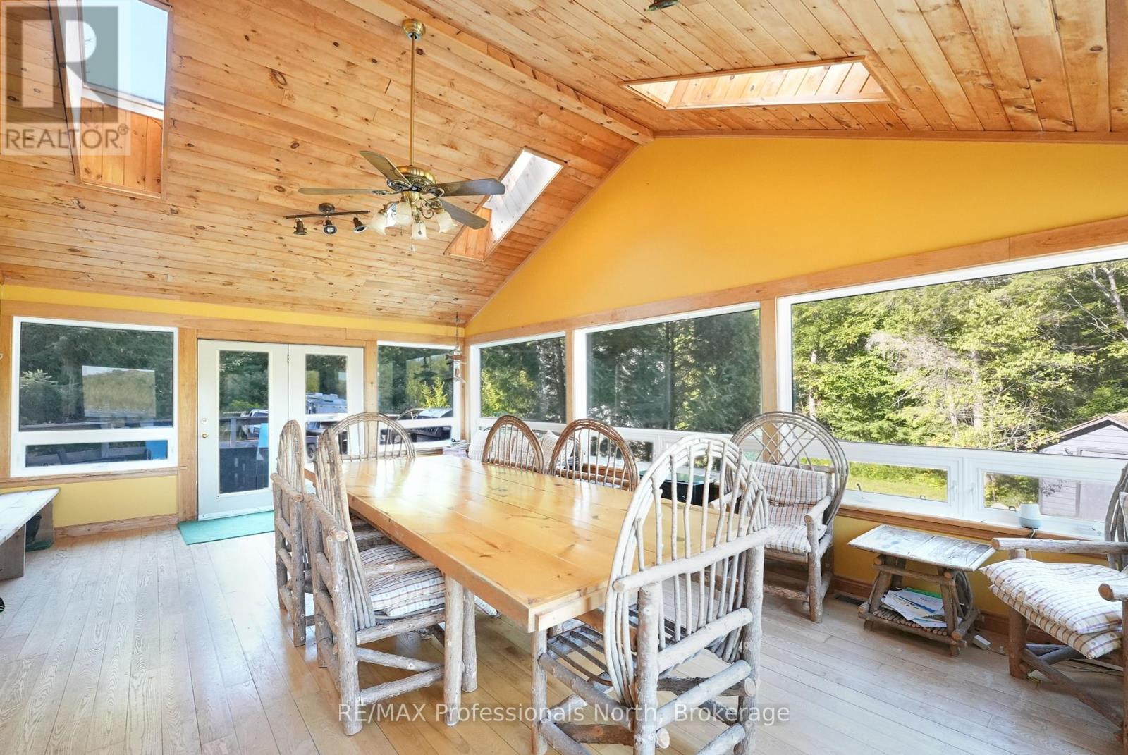 1645 Allen Lake Drive, Dysart Et Al, Ontario  K0L 1X0 - Photo 40 - X12401181
