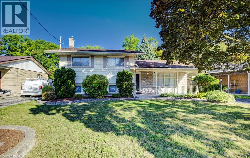 211 Village Road, Kitchener, Ontario  N2M 4L3 - Photo 1 - 40769373