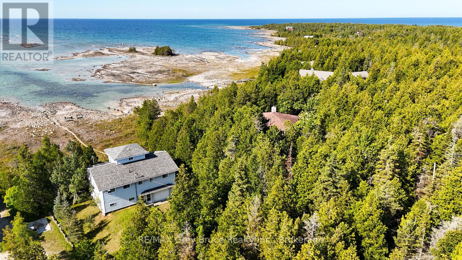 952 Dorcas Bay Road, Northern Bruce Peninsula, Ontario  N0H 2R0 - Photo 14 - X12401710