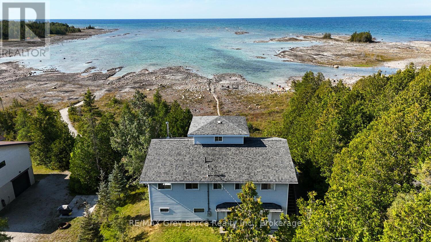 952 Dorcas Bay Road, Northern Bruce Peninsula, Ontario  N0H 2R0 - Photo 9 - X12401710