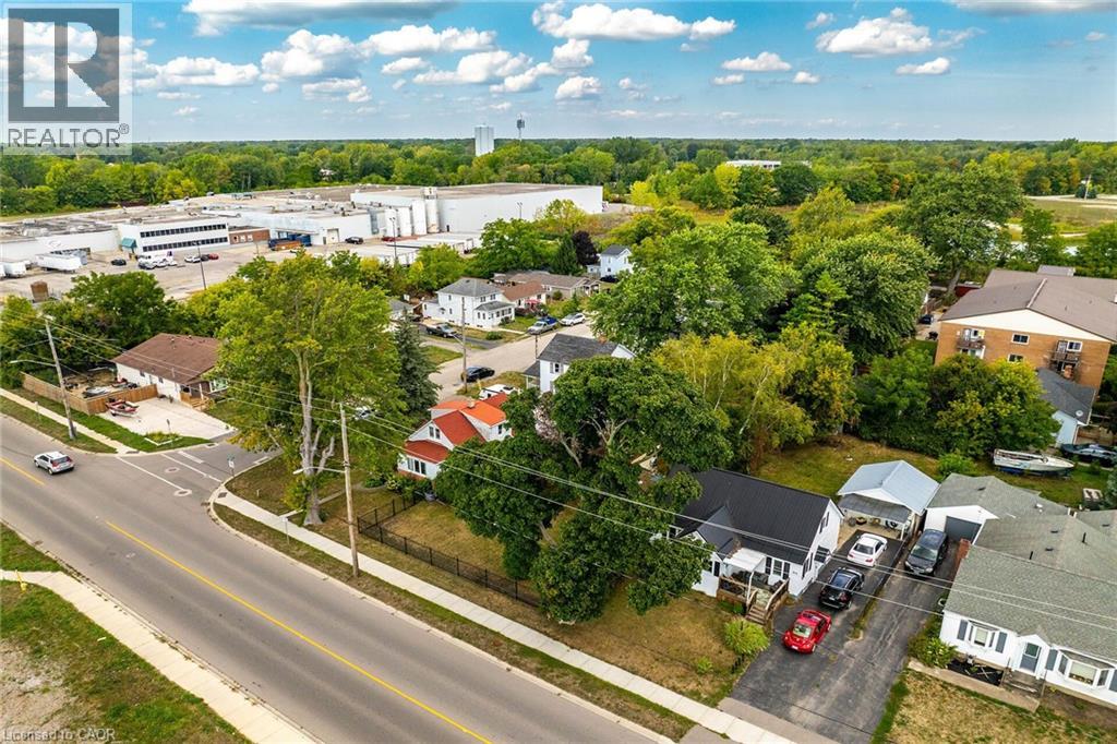 805 Broad Street E, Dunnville, Ontario  N1A 1H4 - Photo 46 - 40769160