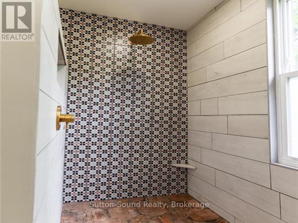 657 Brant Waterloo Road E, Brant, Ontario  N0B 1E0 - Photo 14 - X12402718