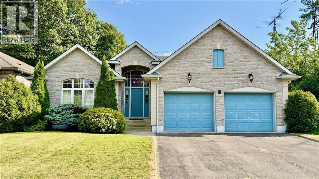 4 ORCHARD Crescent, Waterford, Ontario