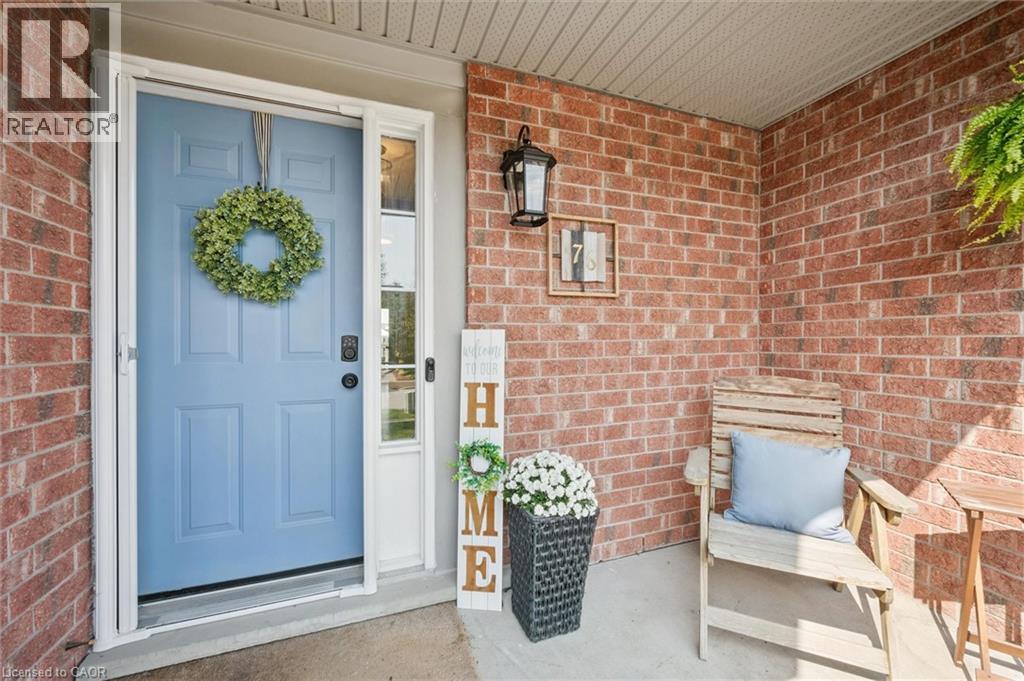 76 Elma Place, Cambridge, Ontario  N3C 4E7 - Photo 2 - 40766933