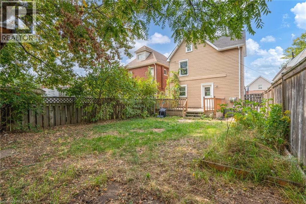 128 Kensington Avenue N, Hamilton, Ontario  L8L 7N5 - Photo 23 - 40768717