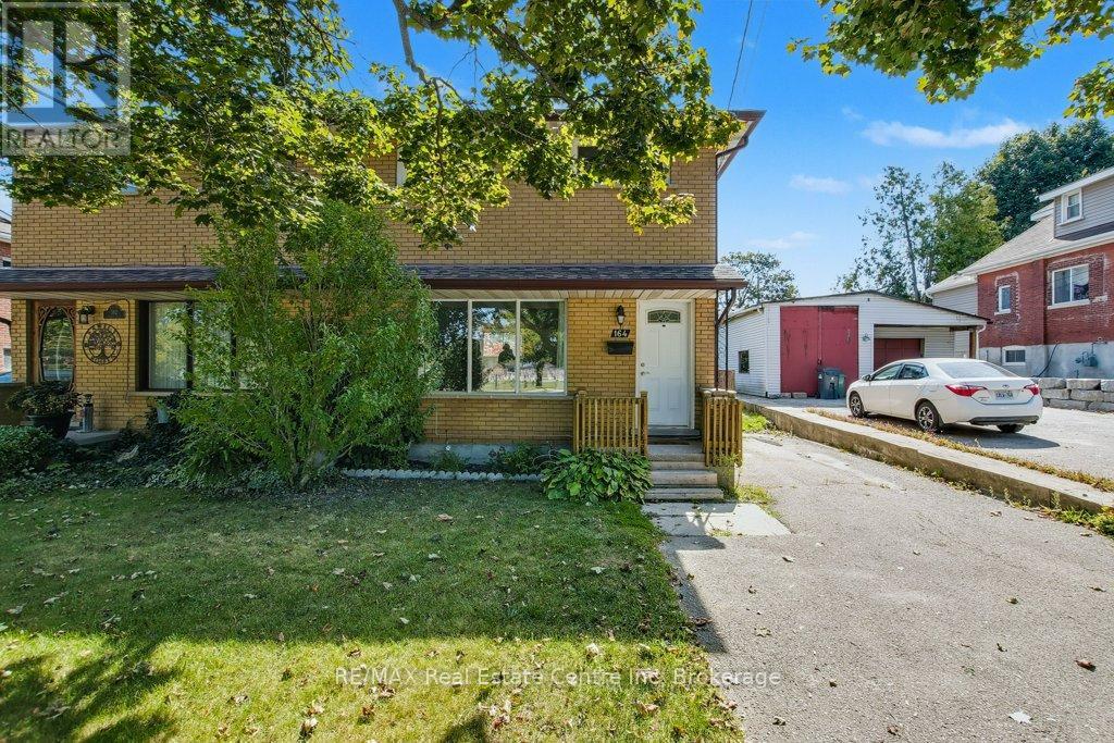 164 Willow Road, Guelph, Ontario  N1H 1W8 - Photo 2 - X12404024