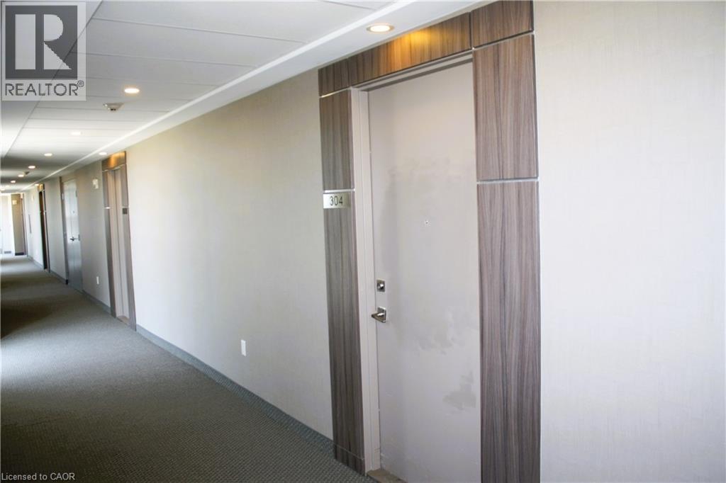 560 North Service Road Unit# 304, Grimsby, Ontario  L3M 4E8 - Photo 9 - 40768652