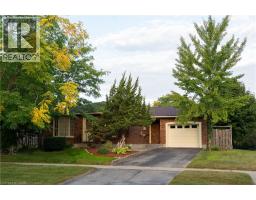 32 DONLY Drive N, Simcoe, Ontario