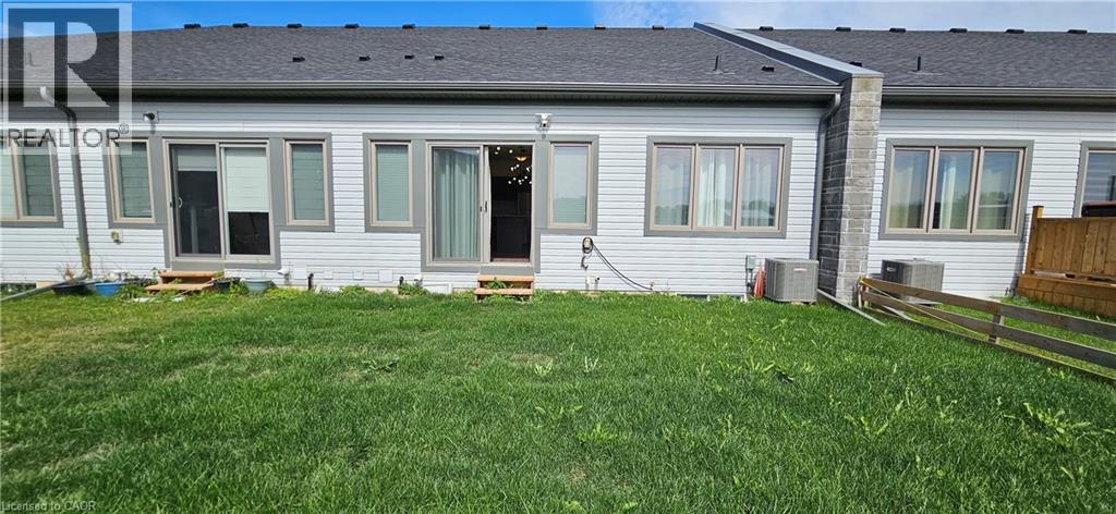 105 Cheryl Avenue, Atwood, Ontario  N0G 1B0 - Photo 2 - 40769049