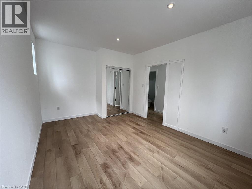 100 GREENSIDES Avenue W Unit# 1DL, Toronto, Ontario