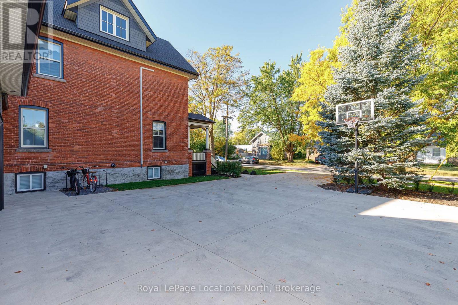 369 Birch Street, Collingwood, Ontario  L9Y 2V9 - Photo 45 - S12404721