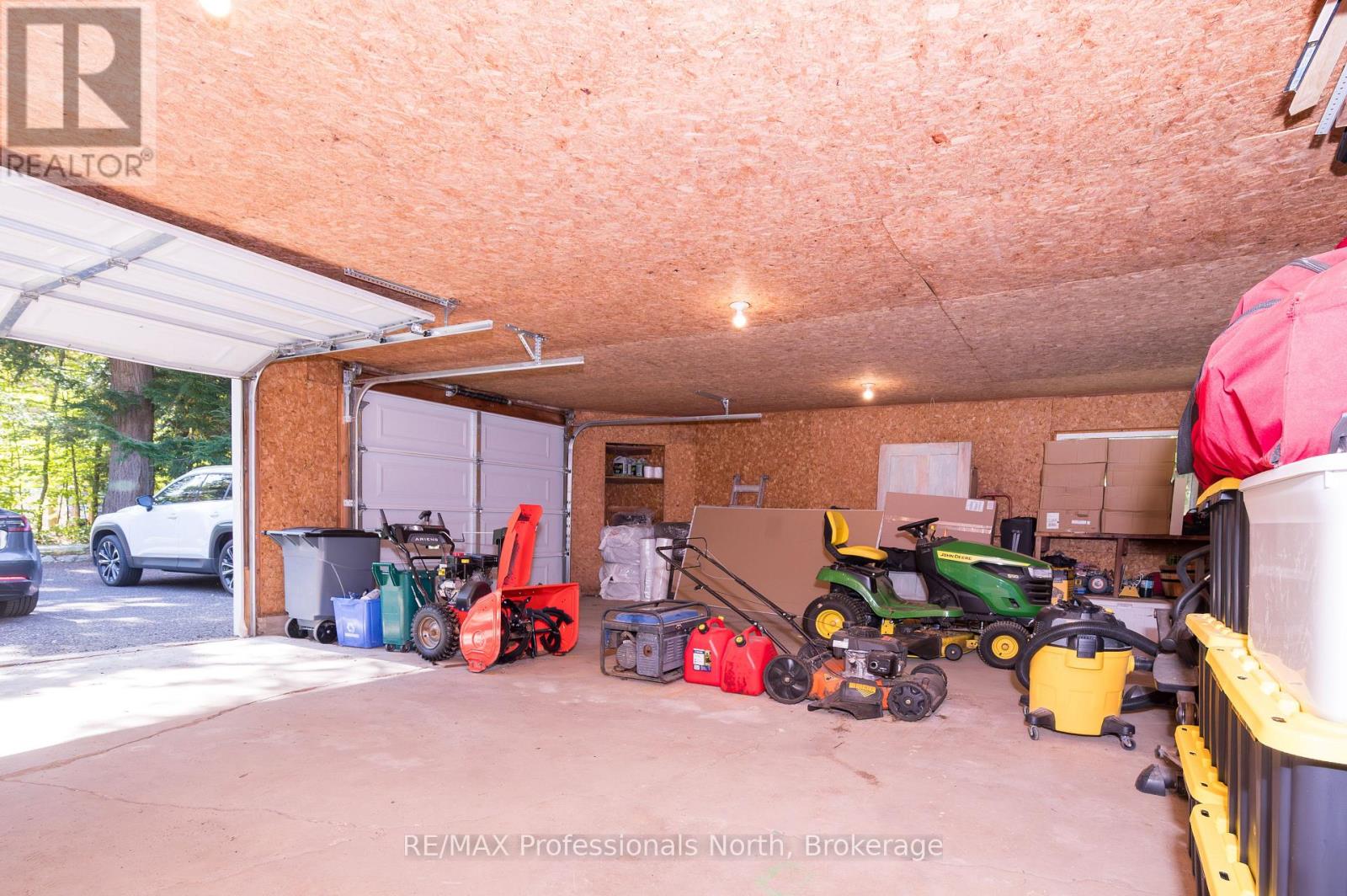 106 Ladell Heights Crescent, Huntsville, Ontario  P0B 1L0 - Photo 26 - X12404622